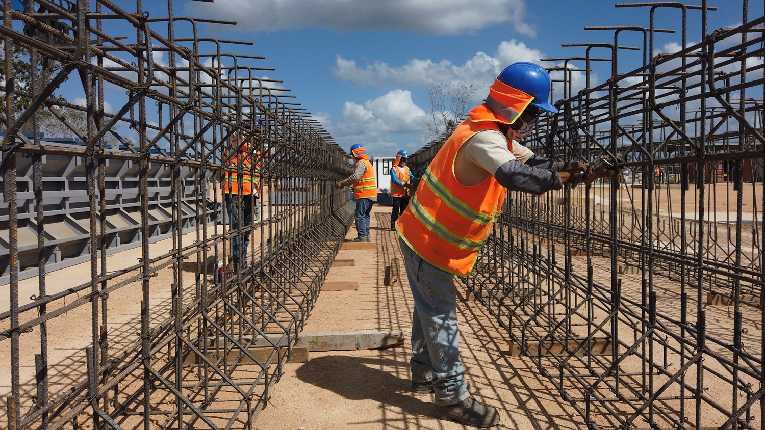 Detalla Fonatur avances del Tren Maya en el tramo Izamal-Cancún